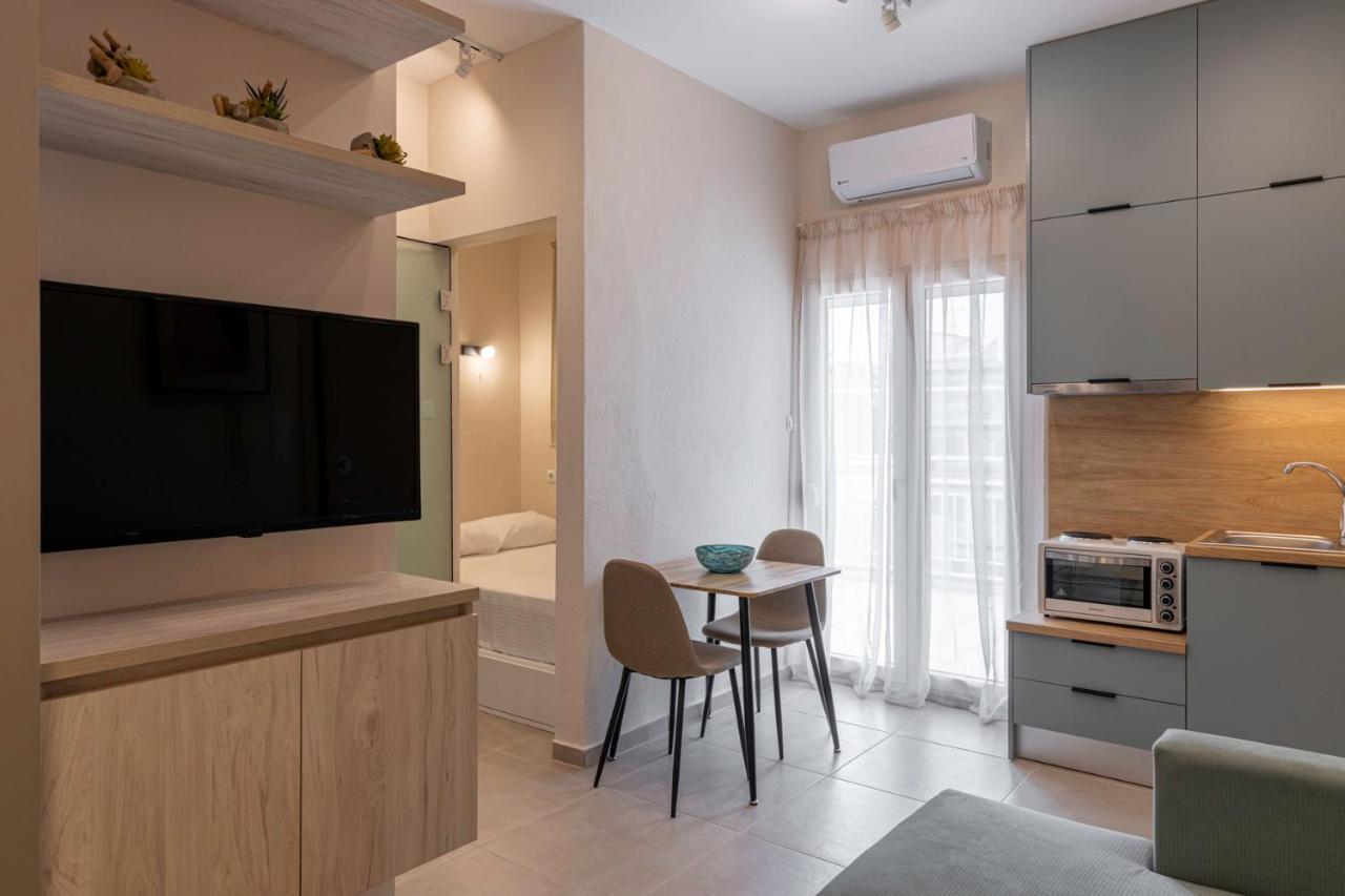 Thea Small House Ксанти Экстерьер фото
