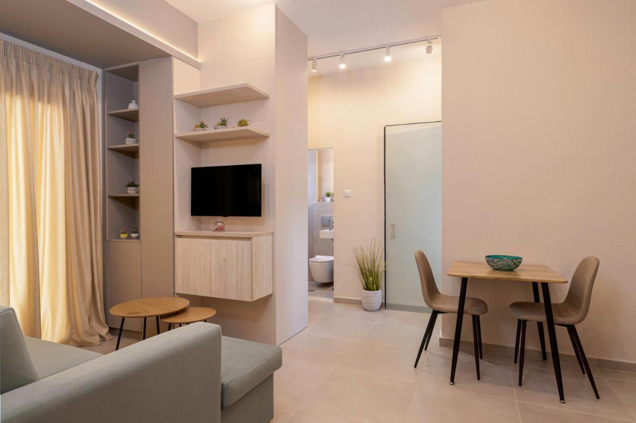 Thea Small House Ксанти Экстерьер фото